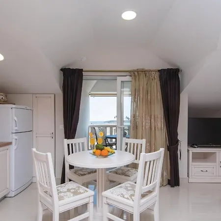 公寓 Beautiful In With Kitchen