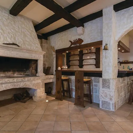 Beautiful In With Kitchen